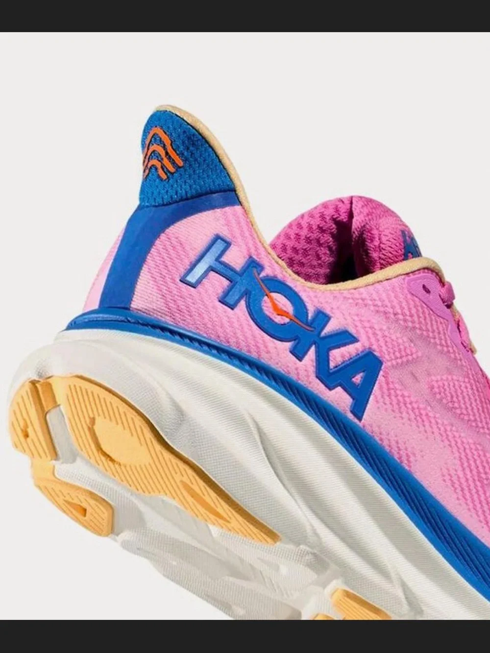 HOKA’S
